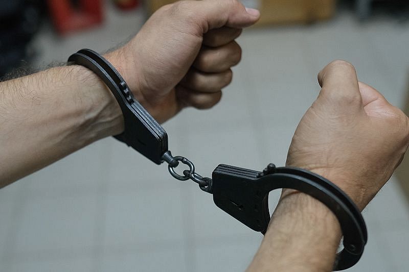 В Геленджике сотрудник полиции задержан за получение взятки