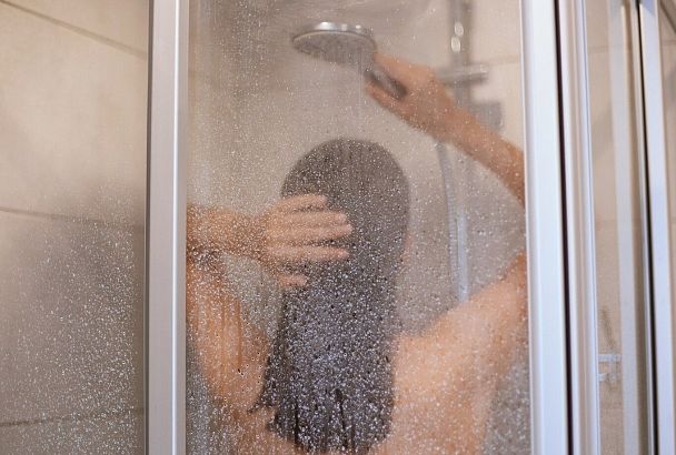 Скорее примите холодный душ! Омолаживающие свойства прохладной воды