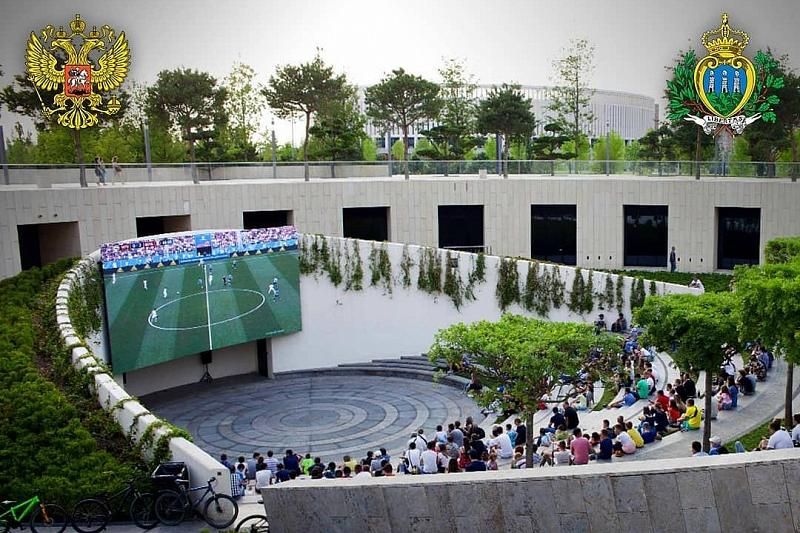 В парке «Краснодар» в выходные покажут матч сборной России по футболу и фильм Федерико Феллини