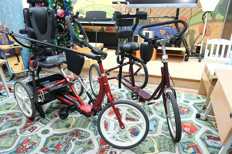 Краснодарский изобретатель создал первый в России велосипед для людей с ДЦП