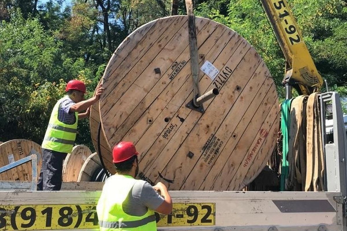 На курортах Краснодарского края повысят надежность электросетей 