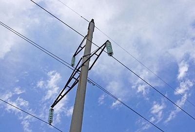 В пяти районах Краснодарского края отремонтировали около 900 километров линий электропередачи