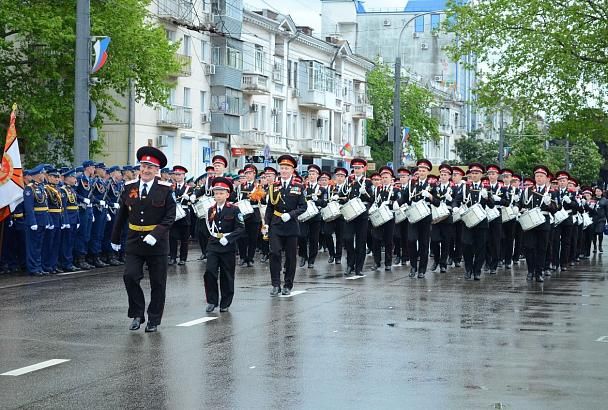 Парад Победы 2019 года в Новороссийске посмотрели более 50 тысяч человек
