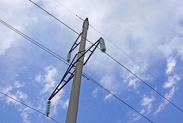 В пяти районах Краснодарского края отремонтировали около 900 километров линий электропередачи