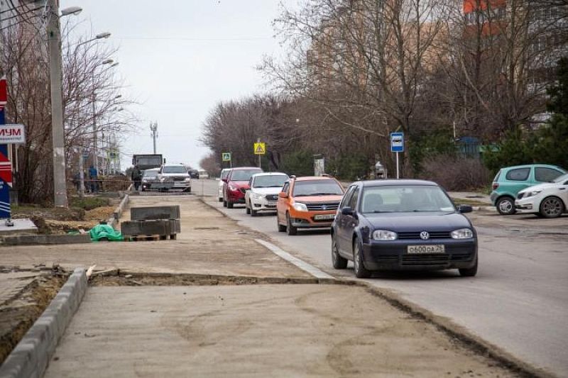 В Анапе завершаются работы по расширению улицы Крылова