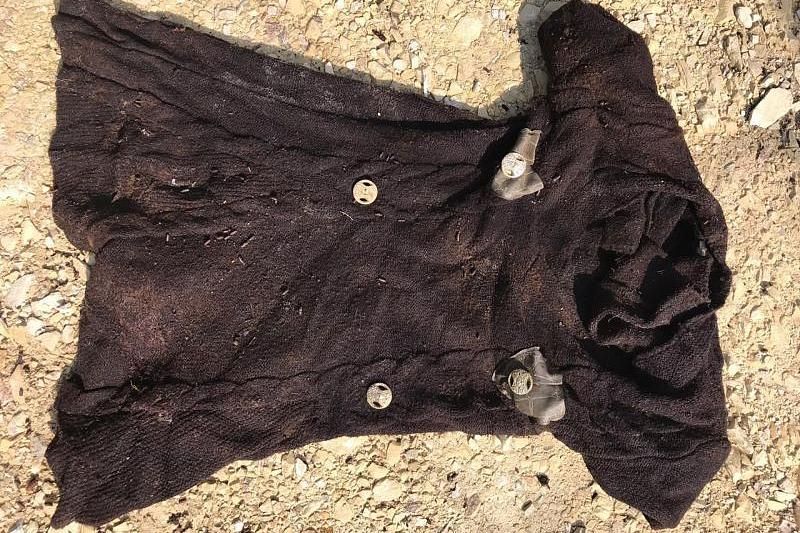 В лесу под Новороссийском найдены останки женщины в черном платье