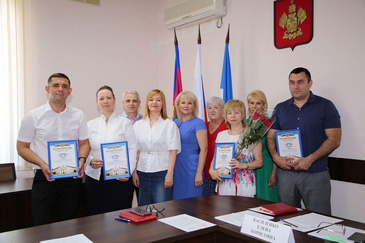 В Геленджике наградили руководителей предприятий, трудоустроивших инвалидов