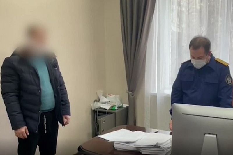 Пятеро сотрудников ДПС задержаны за взятки на сумму более 1 млн рублей