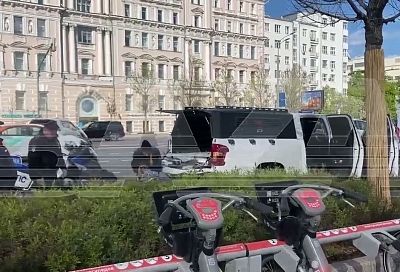 В Москве оцепили иномарку с разобранным БПЛА. В ней находился житель Краснодарского края