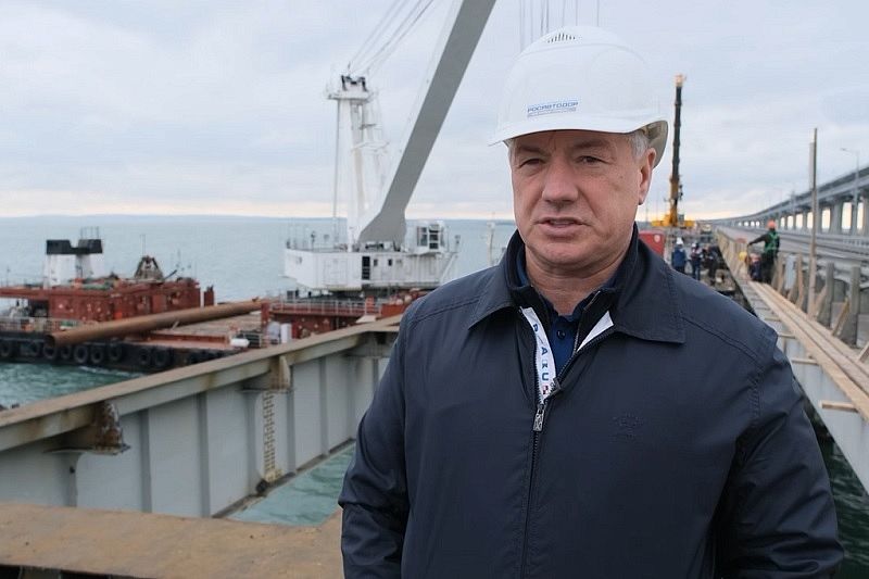 На Крымском мосту завершается демонтаж обвалившихся пролетов