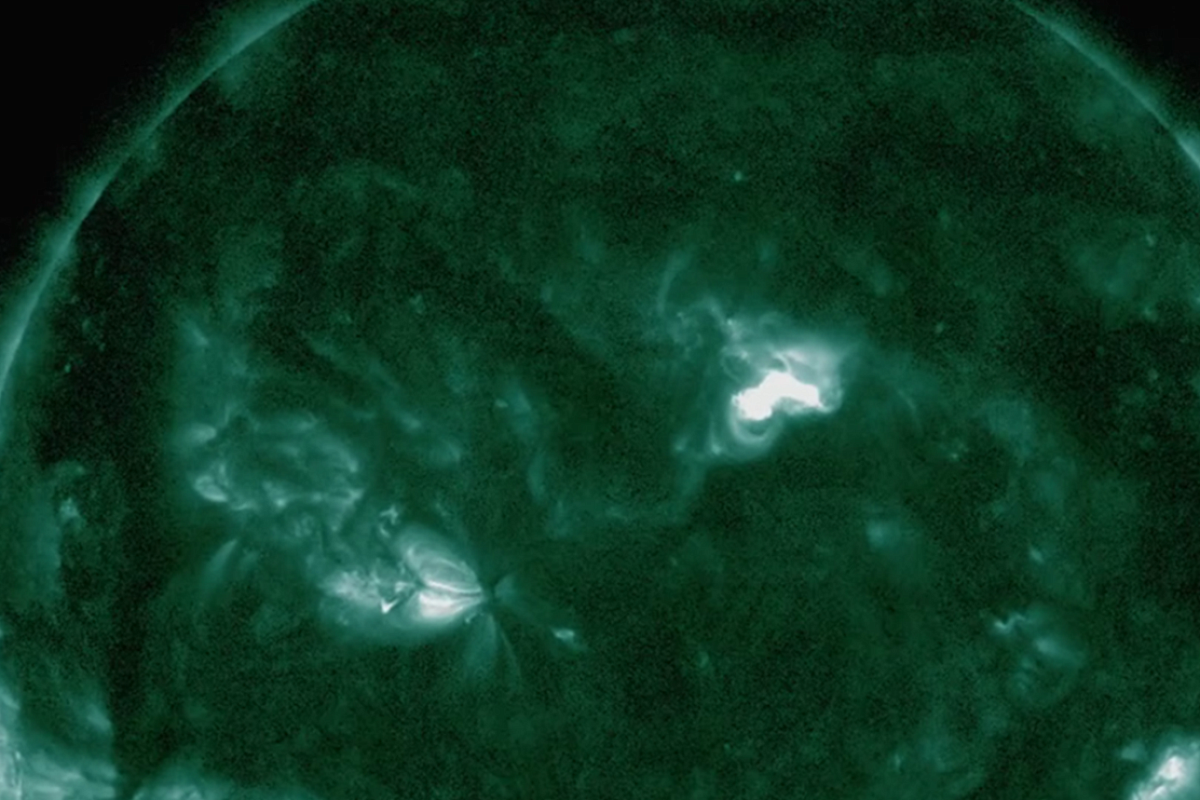 Сильные вспышки возобновились на Солнце вопреки прогнозам