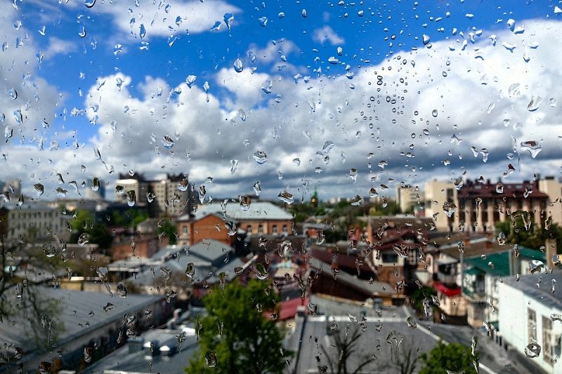 Прохладнее, чем в Москве: на Кубани ожидаются грозовые дожди и температура ниже нормы