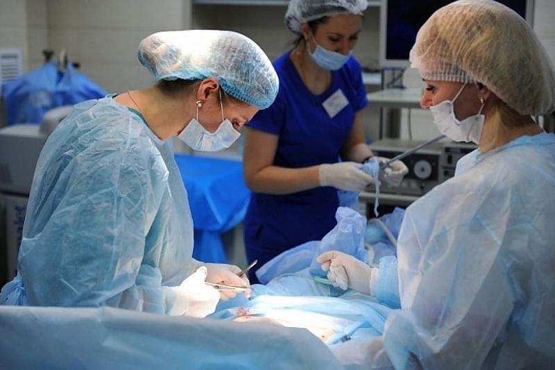 Краснодарские хирурги спасли месячную девочку