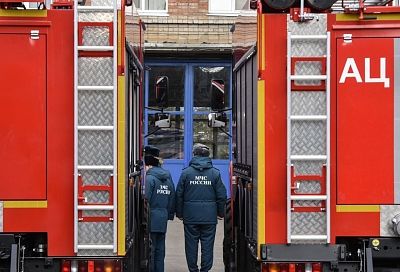 Пожар на морском терминале в Туапсе потушили