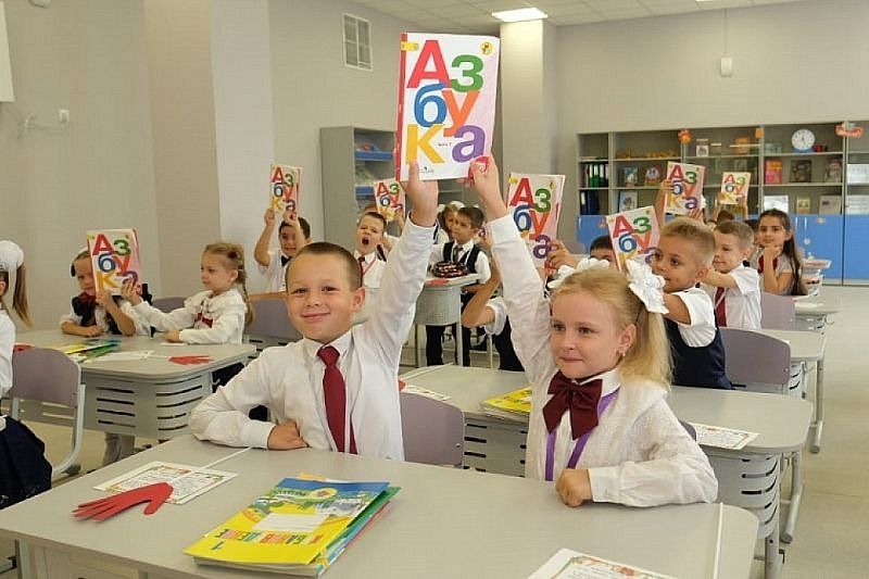 В новом учебном году за учебные столы сядут более 17,5 млн российских школьников