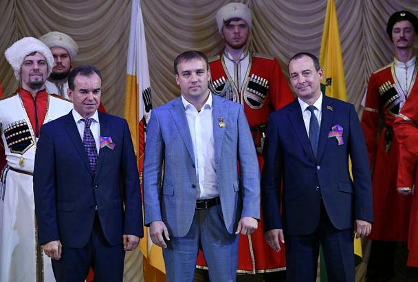Руководитель департамента информационной политики Краснодарского края Владимир Пригода награжден медалью