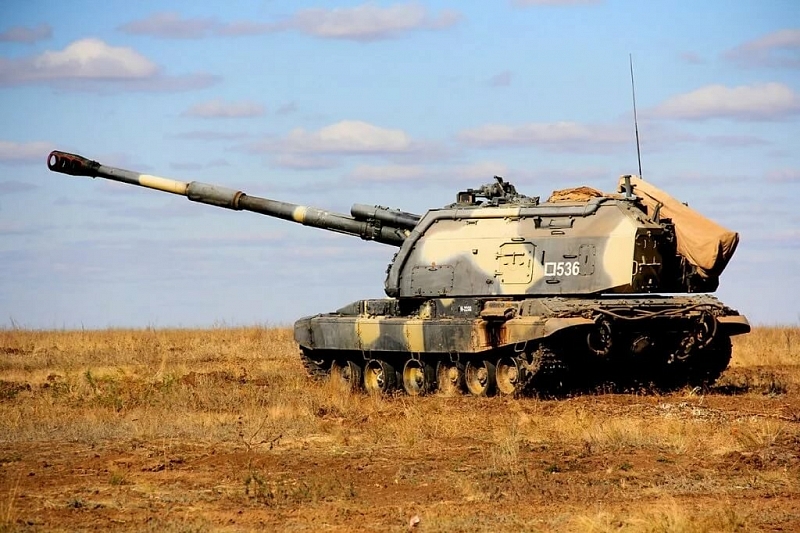 В Краснодарском крае более 1,5 тыс. артиллеристов уничтожили «противника» из гаубиц и «Градов»  