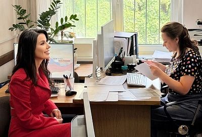 Депутат ЗСК Галина Головченко подала документы на выборы в Госдуму