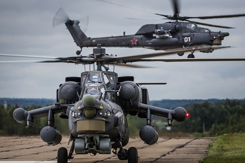 Найдены «черные ящики» потерпевшего крушение в Краснодарском крае военного вертолета 