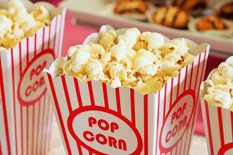 Смотрите на здоровье: чем можно заменить попкорн в кинозале?