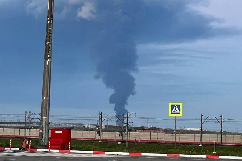 Что известно о пожаре на нефтебазе в Темрюкском районе
