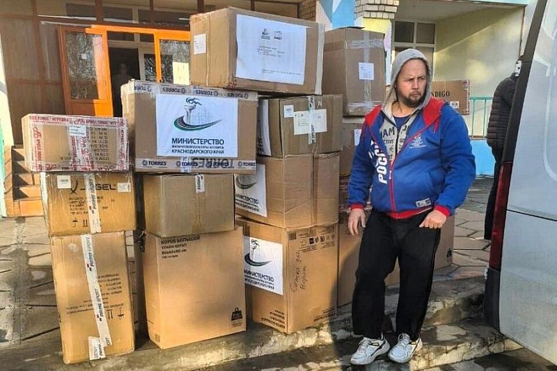 Новую партию гуманитарной помощи отправили из Краснодарского края в Херсонскую область