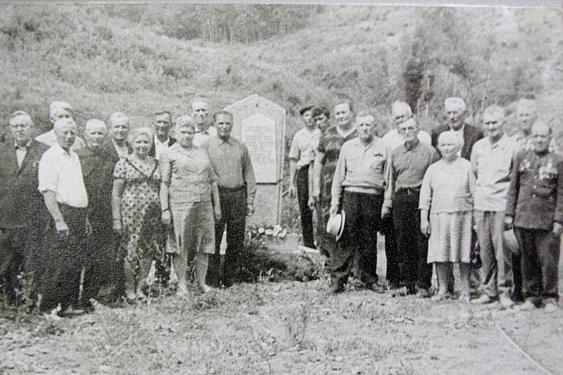 Встреча однополчан Павловского отряда «Степной» в местах боевой славы после войны.