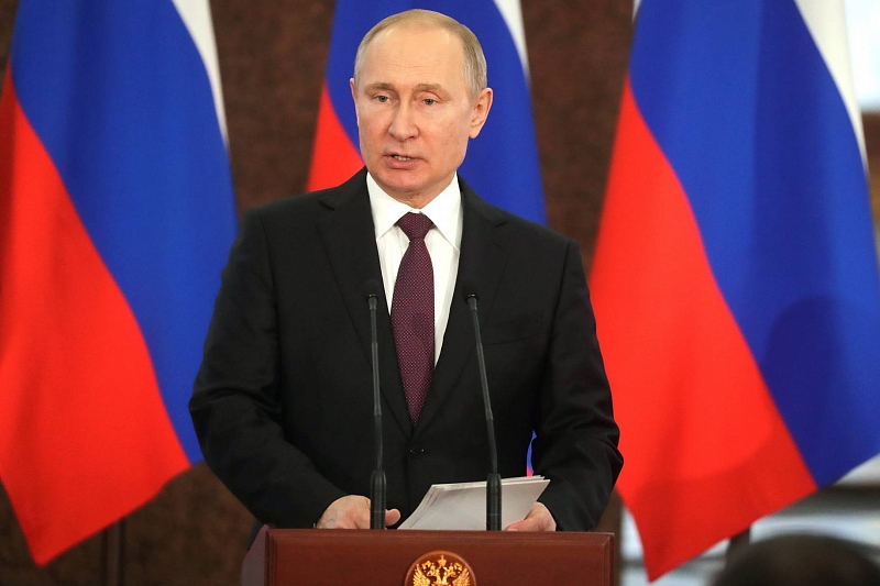 Путин пообещал, что Россия отметит юбилей Победы широко и достойно