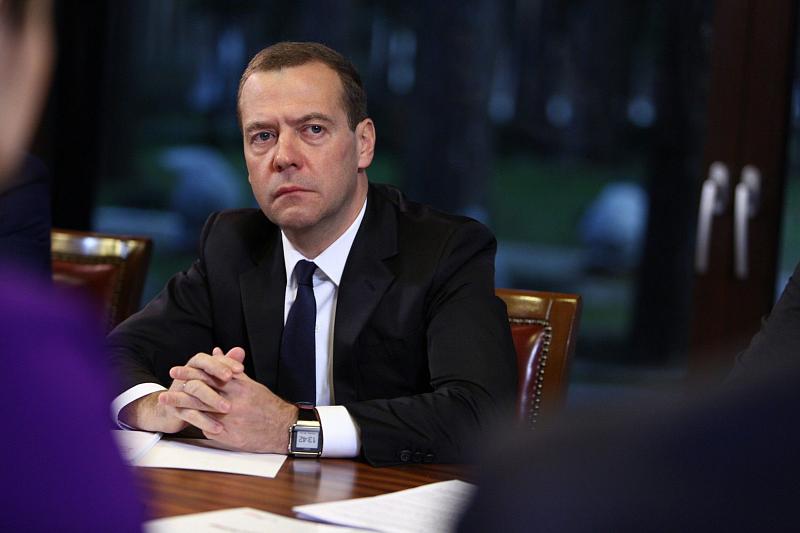 Дмитрий Медведев с рабочим визитом прибыл в Краснодар