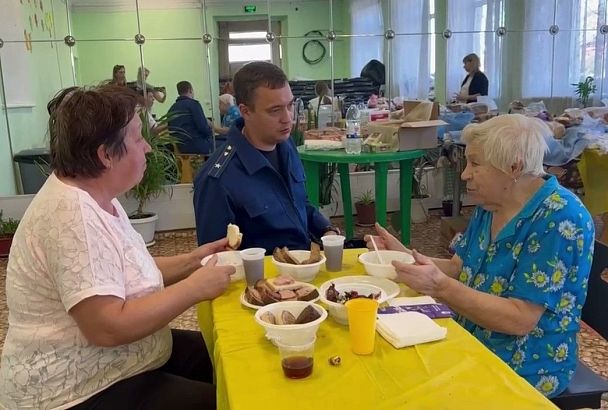 Эвакуированные после атаки БПЛА жители поселков под Тихорецком могут вернуться домой через два дня