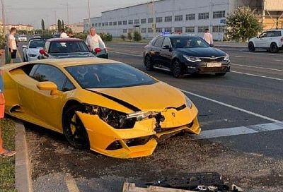 19-летний водитель арендованного Lamborghini устроил ДТП в Сириусе. Пострадала женщина