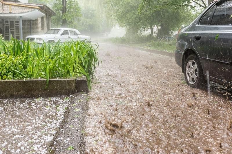 В Туапсинском районе ожидается ливень с градом и ветром