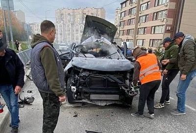 Военнослужащий погиб в Севастополе при взрыве автомобиля 