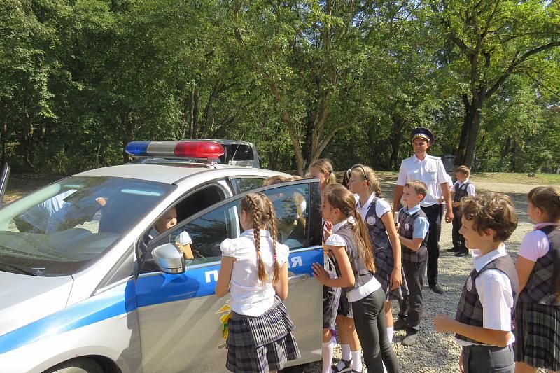 В Краснодарском крае школьники поддерживают социальную кампанию «Однозначно»