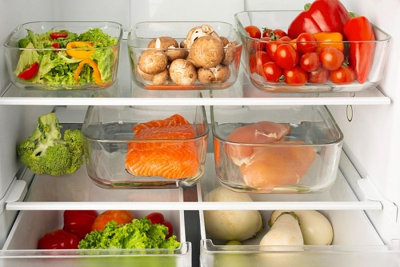 Семь продуктов, которые в холодильнике быстро пропадают