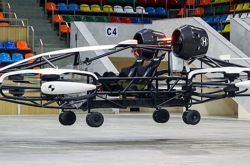В этом году в России представят прототип беспилотного аэротакси 