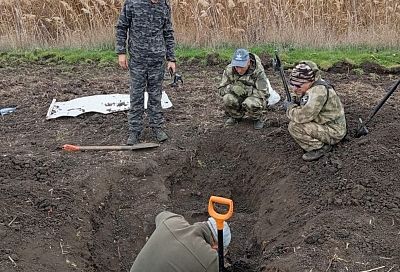 Останки двух красноармейцев обнаружили поисковики в Кущевском районе