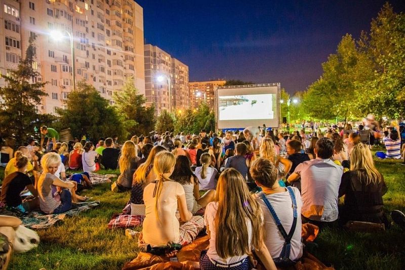 В Чистяковской роще Краснодара 6 августа покажут кино под открытым небом