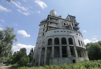 За 130 млн рублей выкупила «замок» на Затоне администрация Краснодара