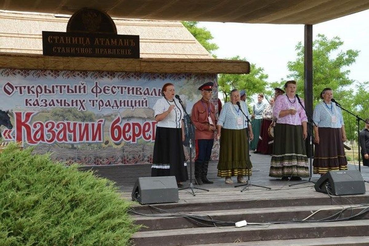 В «Атамани» впервые провели Открытый фестиваль казачьих традиций 