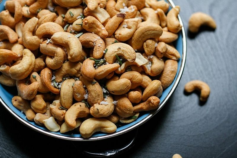 Три неожиданных причины срочно начать есть каждый день орехи кешью