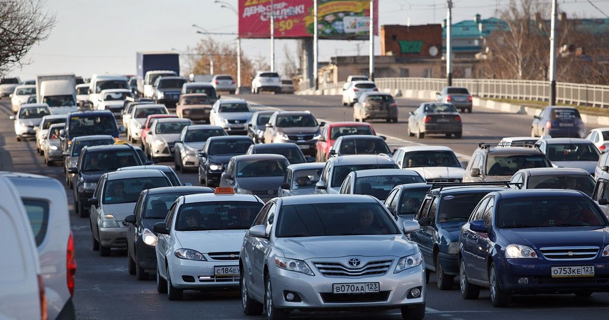 Сколько автомобилей в новороссийске