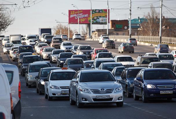 Жители Краснодарского края потратили на новые автомобили 82 млрд рублей