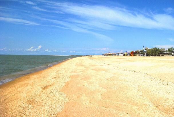 Курорты Краснодарского края вошли в топ-5 самых популярных для пляжного отдыха на Азовском море