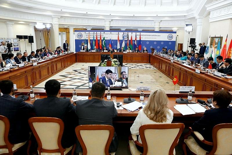 В Сочи открылось совещания председателей верховных судов 
