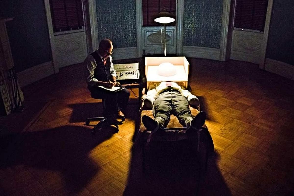 «Мы не просто ломали психику – мы стирали личность»: мрачная история о том, как ЦРУ превращало американцев в подопытных кроликов