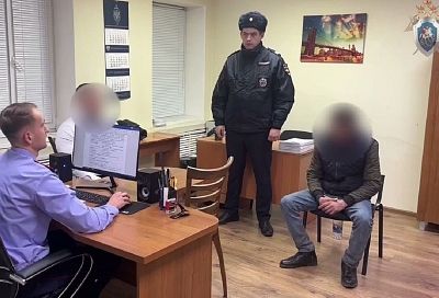 На Кубани мужчина при проверке документов пытался расстрелять полицейских