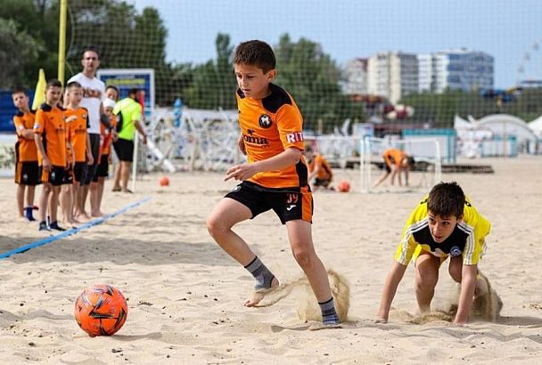 Краевой детский турнир по пляжному футболу завершился в Анапе