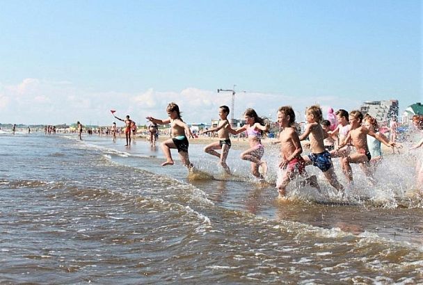 Около 12% от общего количества российских детей приезжают на отдых в Краснодарский край