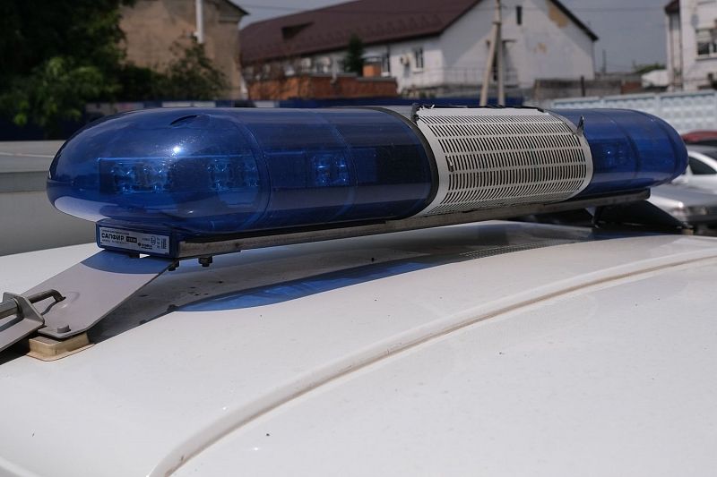В Краснодаре полицейские нашли автохама на Toyota Land Cruiser, устроившего езду по встречке